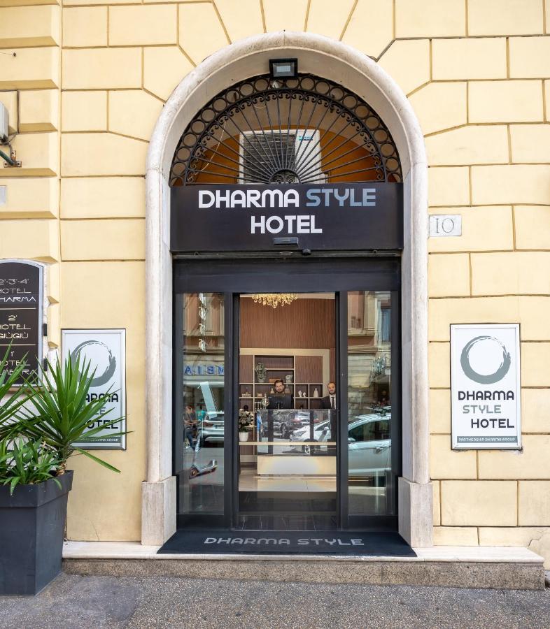 Hotel Dharma Style & 4*