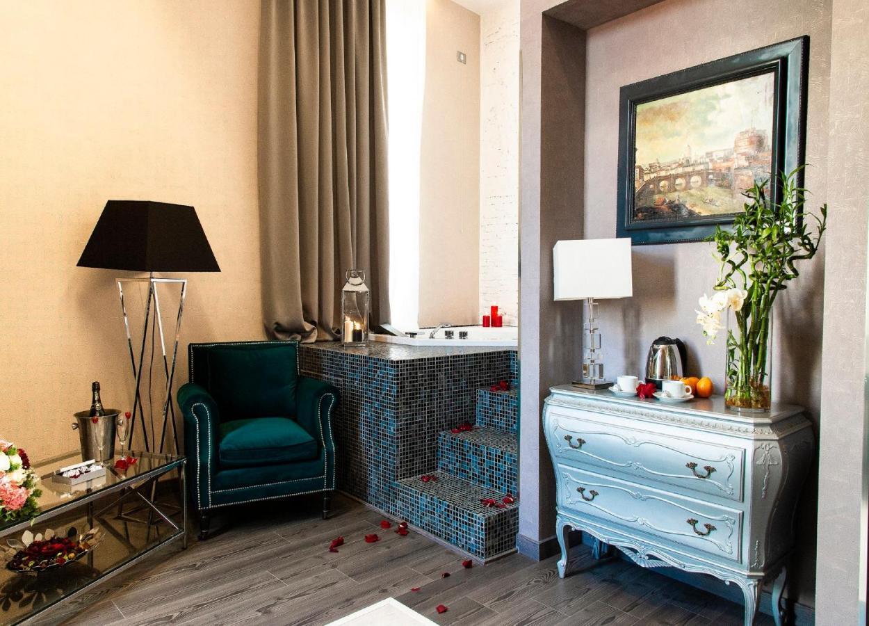 Dharma Style & 4* Roma