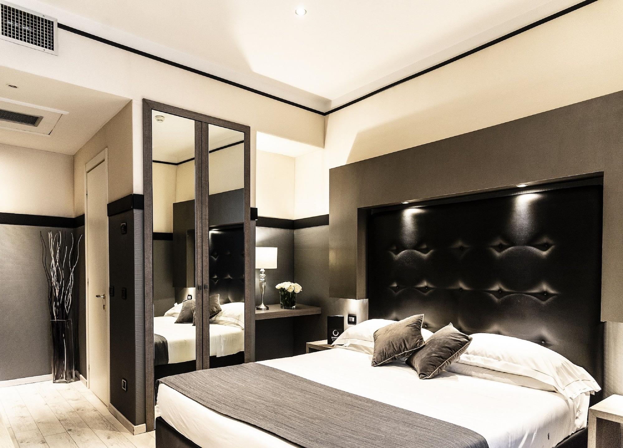 Dharma Style & 4* Roma
